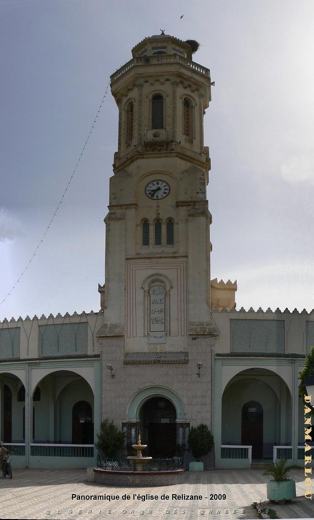 RELIZANE 2009 pano EGLISE EN MOSQUEE.jpg